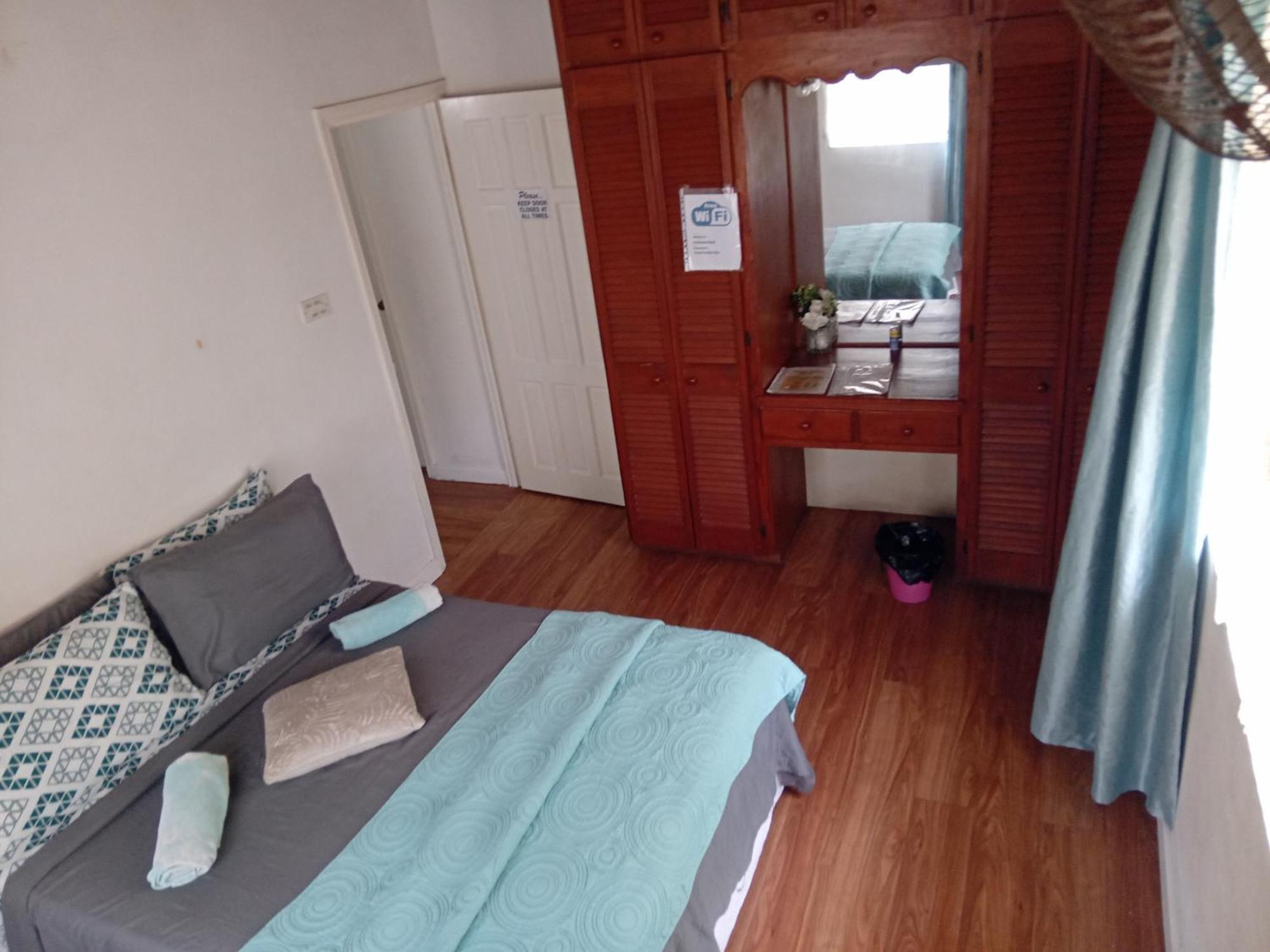 Chandler Homestay Сент-Филип Номер фото